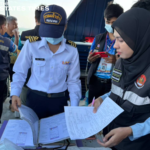 </strong> Krabi Vice Governor Led a Sea Fishing Vessel Inspection in an Effort to Protect Workers and Combat Labor Trafficking<strong>